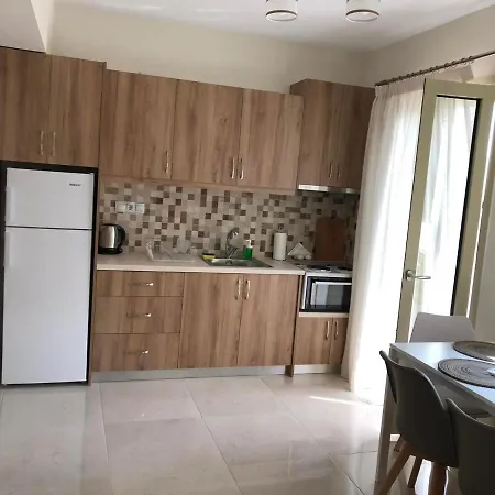 Lägenhetshotell Bounatsa & Nidhrion