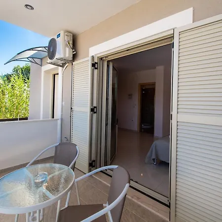 Bounatsa & 4* Nydri (Lefkada)