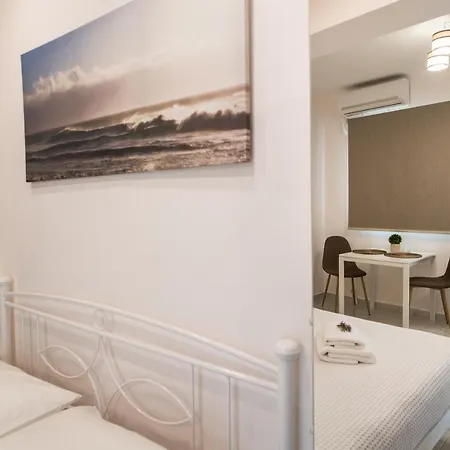 Bounatsa & Апарт-отель 4*